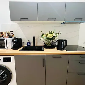 Dream Dwell Paris-cozy Historic Near Exelmans In 16th District Appartement Paris